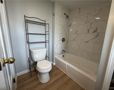 9141 River Road - Photo Thumbnail 3