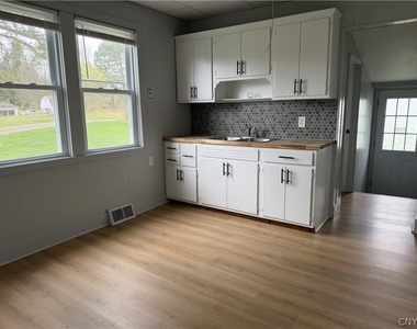 9141 River Road - Photo Thumbnail 1