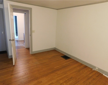 321 N Main Street - Photo Thumbnail 13