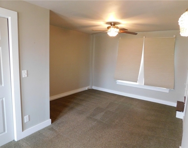 321 N Main Street - Photo Thumbnail 10