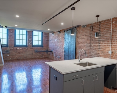 356 Hertel Ave - Photo Thumbnail 5