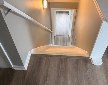 1328 Cleveland Drive - Photo Thumbnail 17