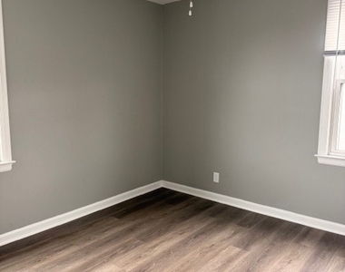 1328 Cleveland Drive - Photo Thumbnail 16