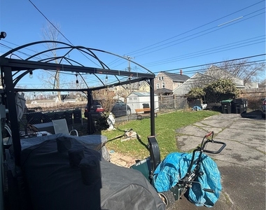 125 Eiseman Avenue - Photo Thumbnail 8