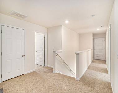 568 Whitman Lane - Photo Thumbnail 28