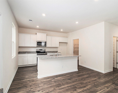 568 Whitman Lane - Photo Thumbnail 24