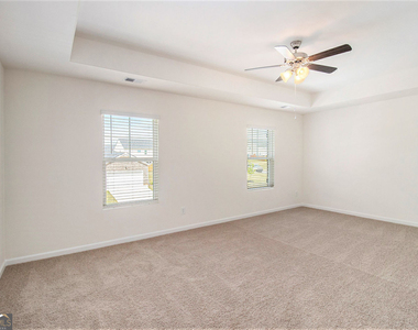568 Whitman Lane - Photo Thumbnail 50