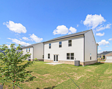 568 Whitman Lane - Photo Thumbnail 9