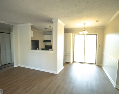 1822 Chandler Road - Photo Thumbnail 3
