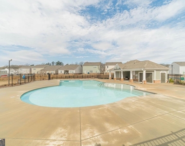222 Knightsbridge Lane - Photo Thumbnail 43
