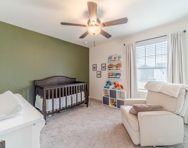 222 Knightsbridge Lane - Photo Thumbnail 17