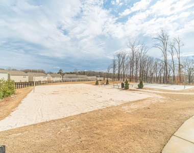 222 Knightsbridge Lane - Photo Thumbnail 40