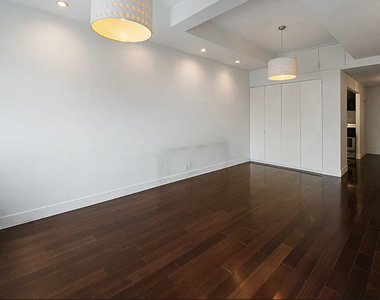 315 7th Avenue - Photo Thumbnail 3