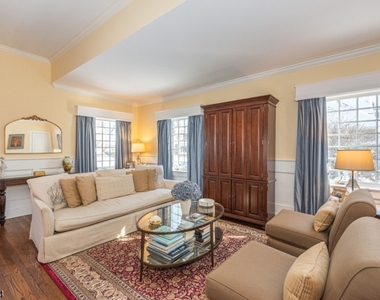 37 Colles Ave - Photo Thumbnail 6