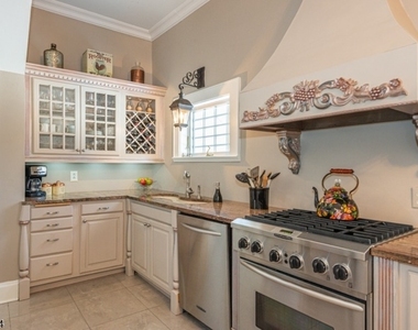 37 Colles Ave - Photo Thumbnail 9