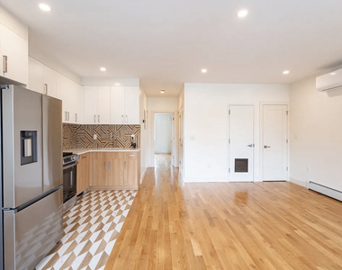 982 east 106th street - Photo Thumbnail 1