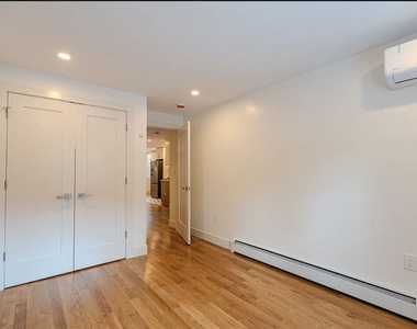 982 east 106th street - Photo Thumbnail 13