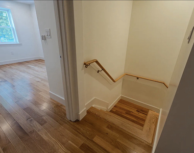 982 east 106th street - Photo Thumbnail 5