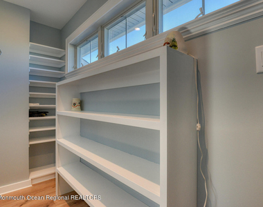 105 St Louis Avenue - Photo Thumbnail 17