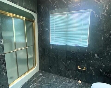 117 Brighton Avenue - Photo Thumbnail 17