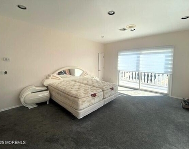 117 Brighton Avenue - Photo Thumbnail 12