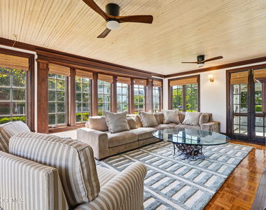 211 Cedar Avenue - Photo Thumbnail 11