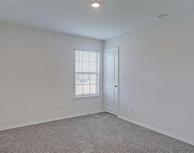 6517 Waterfall Lane - Photo Thumbnail 11