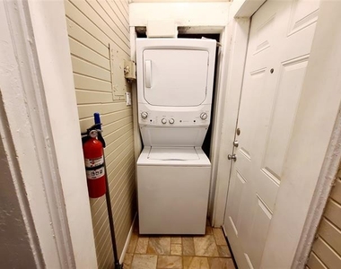 5734 Worth Street - Photo Thumbnail 22