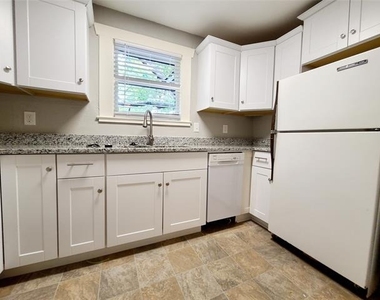 5734 Worth Street - Photo Thumbnail 12