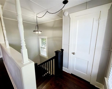 5734 Worth Street - Photo Thumbnail 4