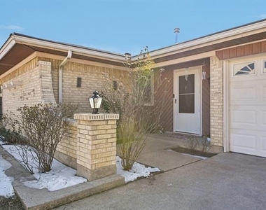 2106 Avalon Lane - Photo Thumbnail 1