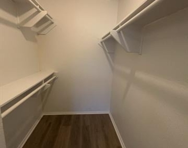 201 Pine Meadow Drive - Photo Thumbnail 1