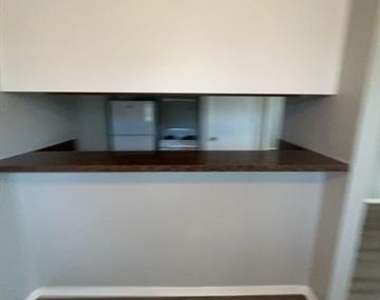 201 Pine Meadow Drive - Photo Thumbnail 5