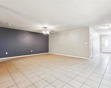 819 Parkplace Ridge - Photo Thumbnail 5