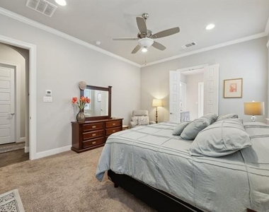 6936 Fairfield Lane - Photo Thumbnail 9