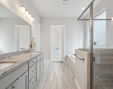 6936 Fairfield Lane - Photo Thumbnail 11