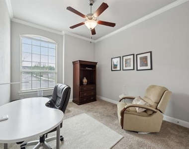 6936 Fairfield Lane - Photo Thumbnail 14