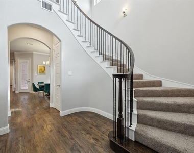 6936 Fairfield Lane - Photo Thumbnail 16