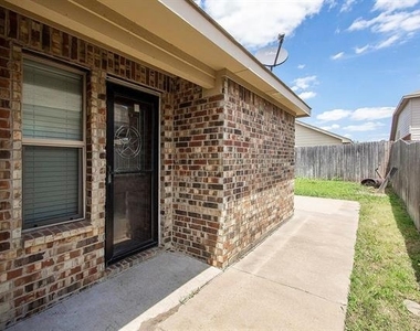 4032 Eagle Drive - Photo Thumbnail 16