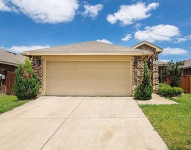4032 Eagle Drive - Photo Thumbnail 1