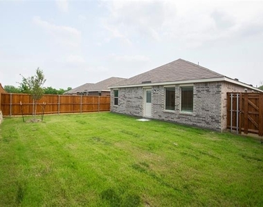 2905 Kings Table Court - Photo Thumbnail 21