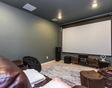8605 Red Fox Trail - Photo Thumbnail 21