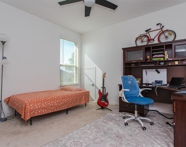 8605 Red Fox Trail - Photo Thumbnail 24