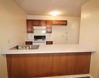 122 Country Bend Drive - Photo Thumbnail 3