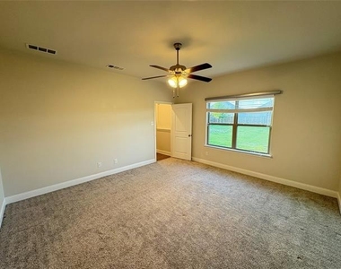 2903 Diamondback Drive - Photo Thumbnail 12