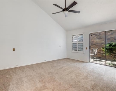 4147 Rosser Square - Photo Thumbnail 7