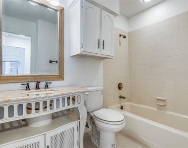 4147 Rosser Square - Photo Thumbnail 10