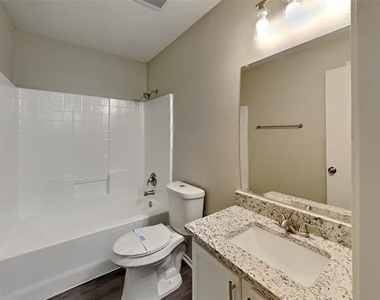 1108 Halifax Lane - Photo Thumbnail 15