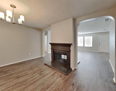 1108 Halifax Lane - Photo Thumbnail 1