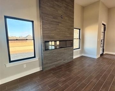 2713 Stone Briar Drive - Photo Thumbnail 22